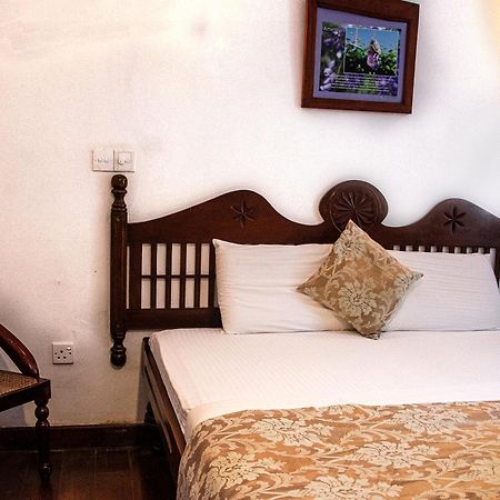 The Golf Green City Bungalow Nuwara Eliya Buitenkant foto