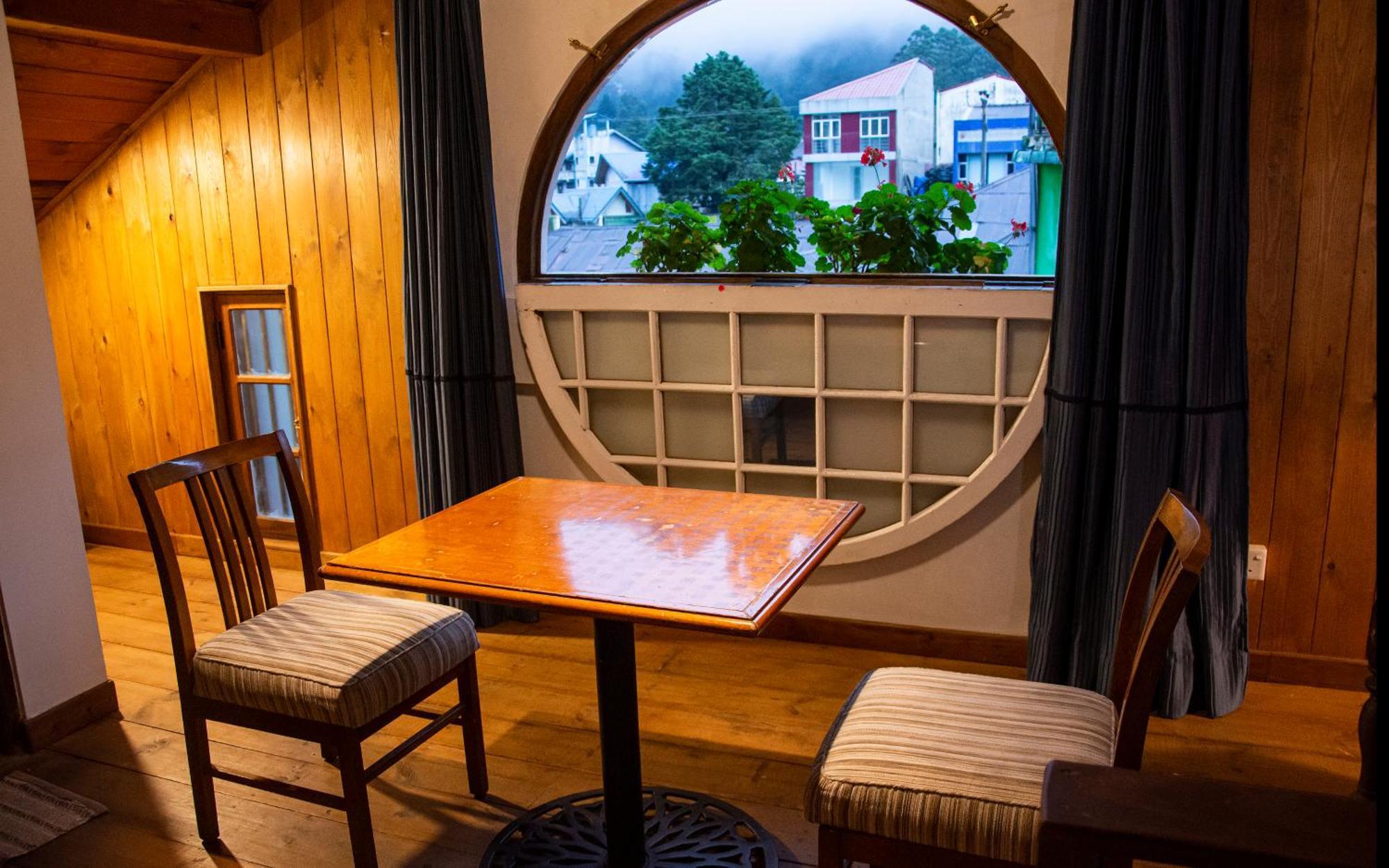 The Golf Green City Bungalow Nuwara Eliya Buitenkant foto