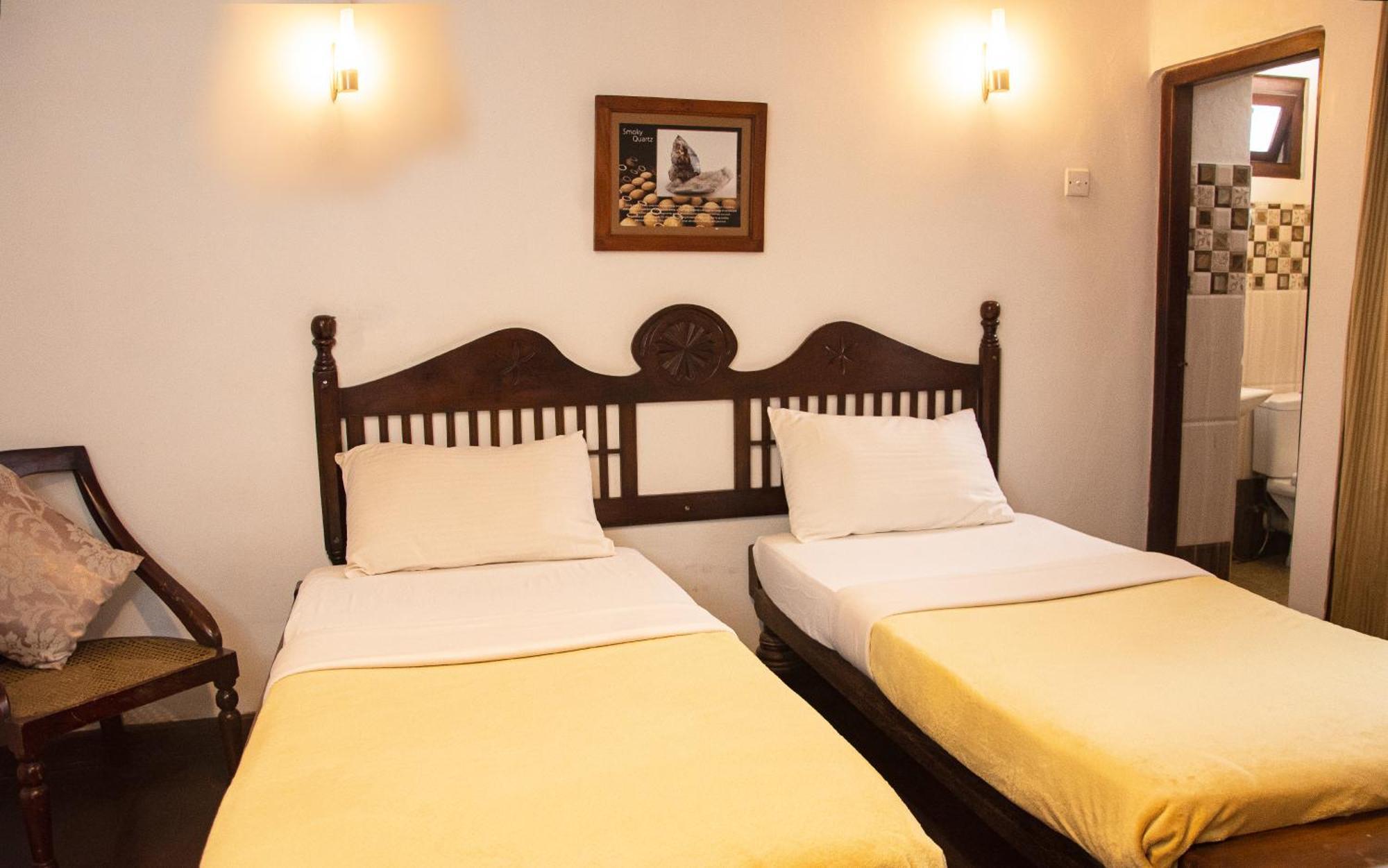 The Golf Green City Bungalow Nuwara Eliya Buitenkant foto