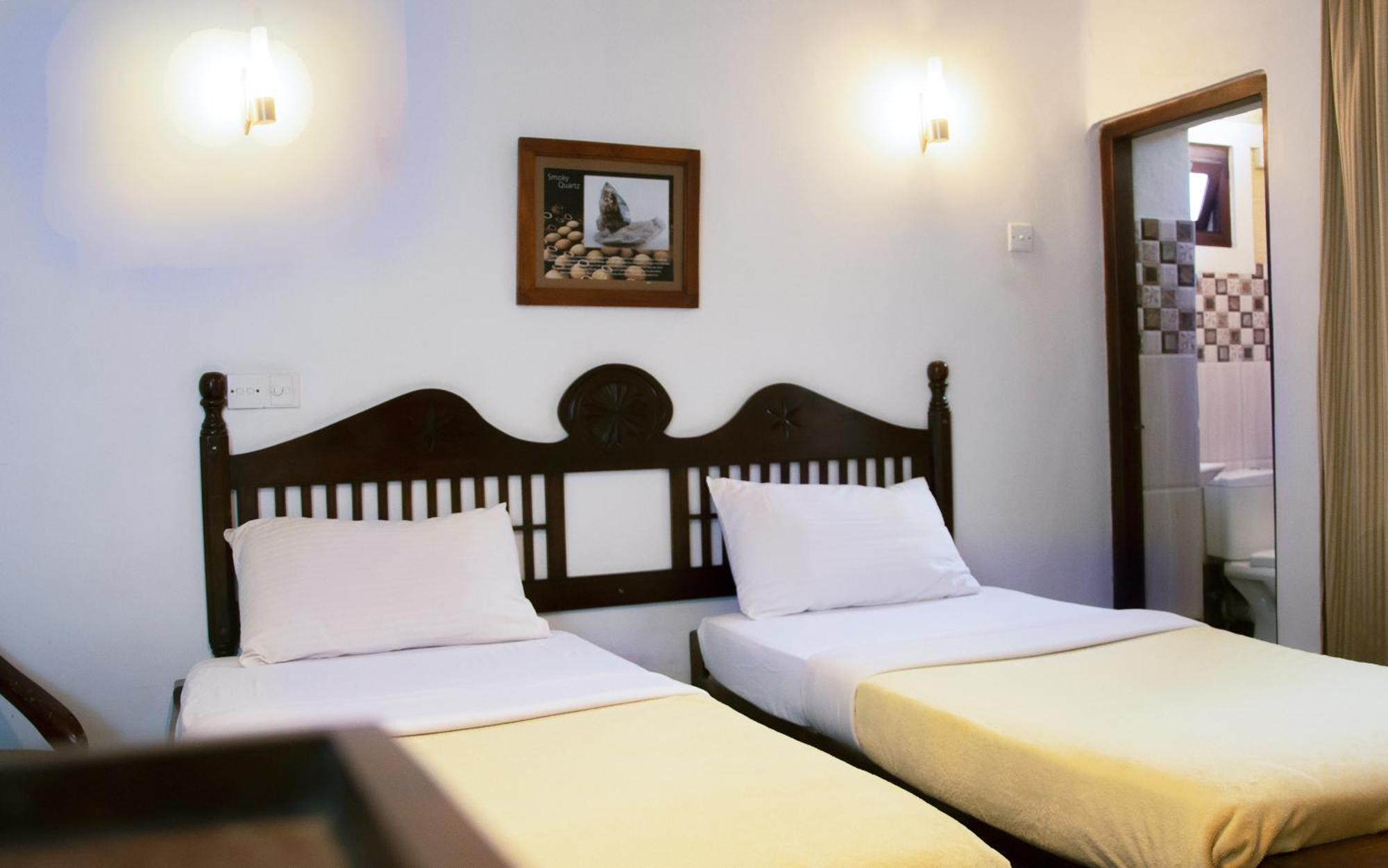 The Golf Green City Bungalow Nuwara Eliya Buitenkant foto