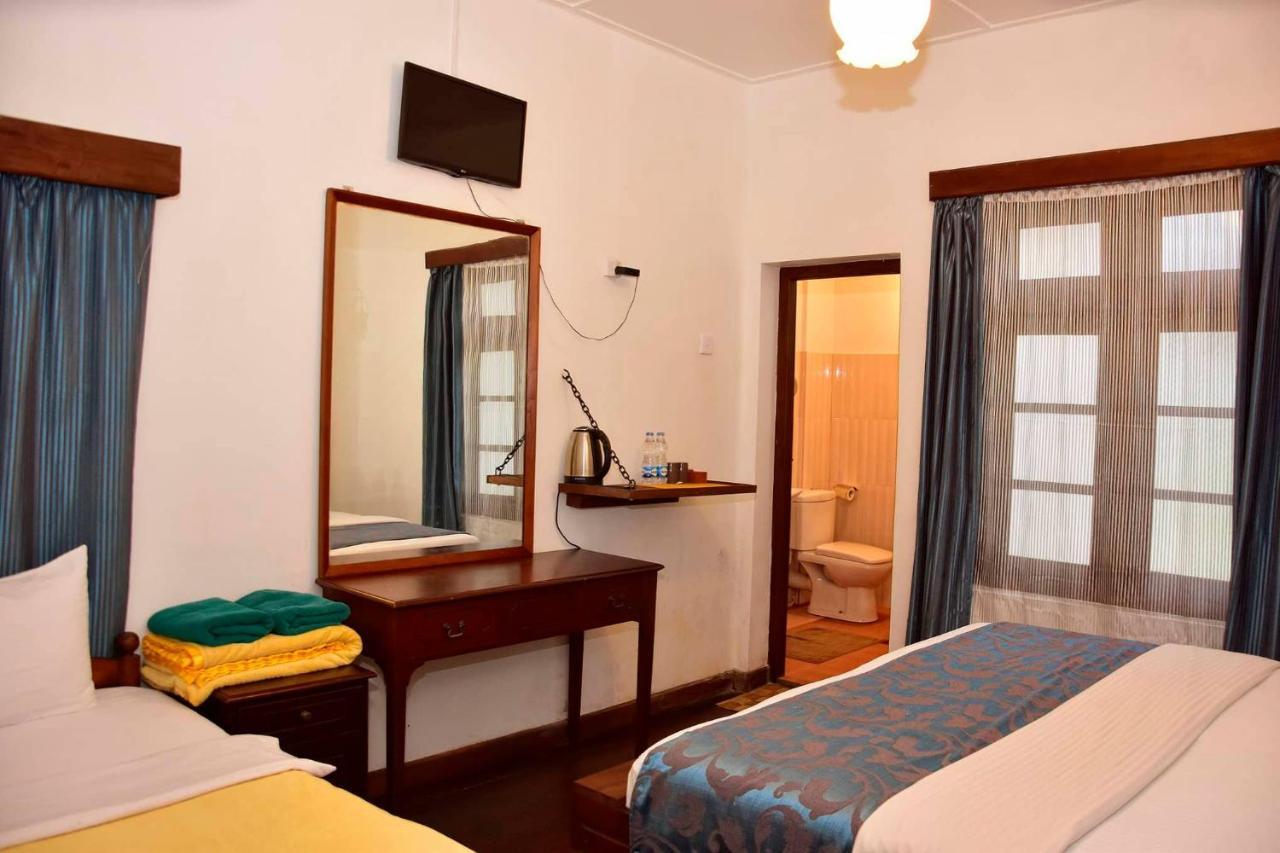 The Golf Green City Bungalow Nuwara Eliya Buitenkant foto